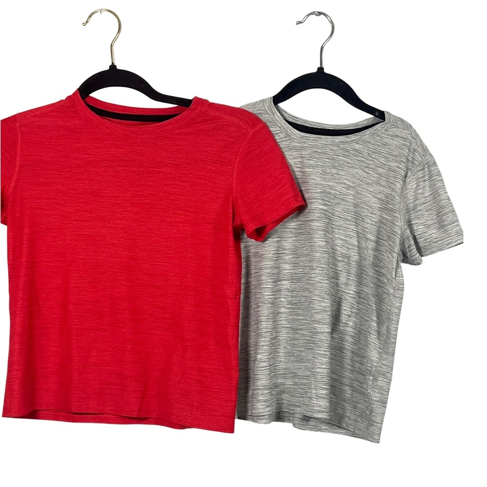 Old Navy Active Kids Breath On‎ Gray Red Shirt Set of 2 Boys Small Sporty Casual